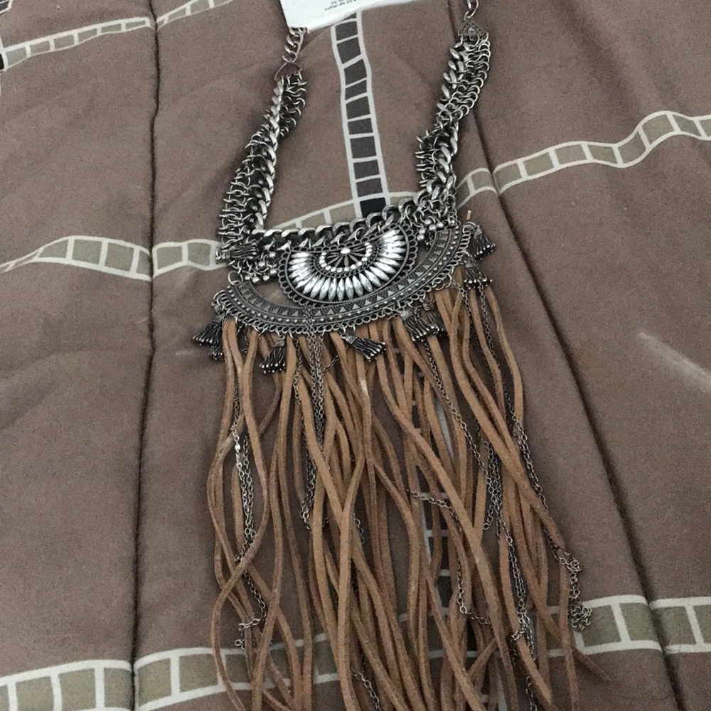 Lady’s necklace